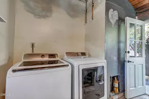 17437 Arminta St, Northridge, CA 91325 - Photo 25