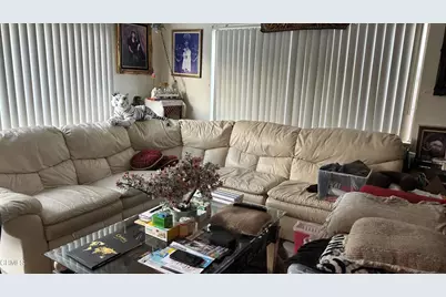 1631 Lindsay Place, Oxnard, CA 93033 - Photo 3