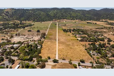 12400 Ojai Santa Paula Road, Ojai, CA 93023 - Photo 35