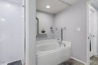 4268 Tradewinds Drive, Oxnard, CA 93035 - Photo 29