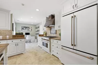 1085 Paquita Street, Camarillo, CA 93012 - Photo 17