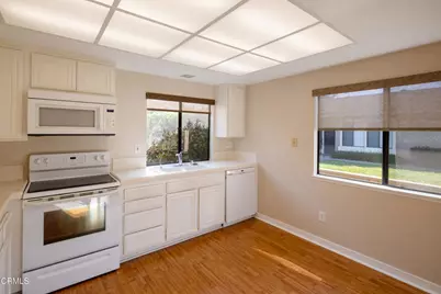 22224 Village 22, Camarillo, CA 93012 - Photo 7