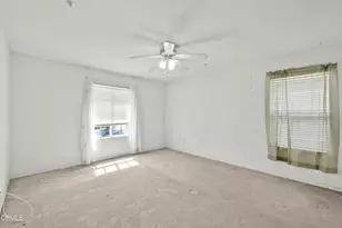 1561 Lagoon Ln, Oxnard, CA 93035 - Photo 15