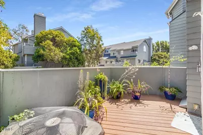 1068 Stravinsky Lane #99, Ventura, CA 93003 - Photo 47