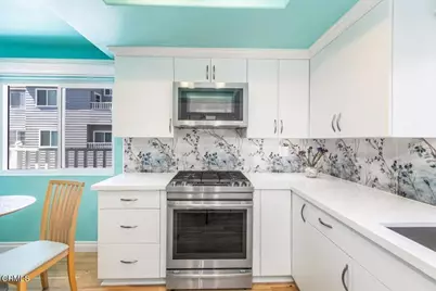 1068 Stravinsky Lane #99, Ventura, CA 93003 - Photo 23