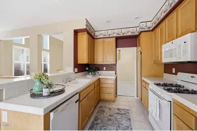 2166 Via Arandana, Camarillo, CA 93012 - Photo 19