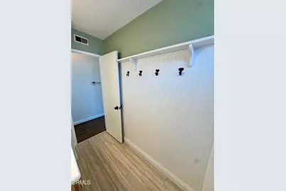 1136 Acadia Place #4, Ventura, CA 93003 - Photo 15
