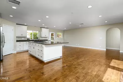37 Bradford Avenue, Camarillo, CA 93010 - Photo 9