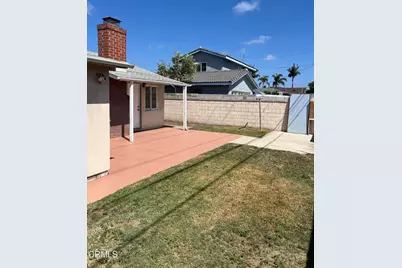 1242 W Juniper Street, Oxnard, CA 93033 - Photo 3