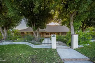 2201 Haggin Oaks Blvd, Bakersfield, CA 93311 - Photo 1