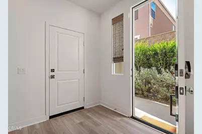 549 Kumquat Court, Santa Paula, CA 93060 - Photo 3