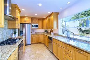 284 Bent Twig Ave, Camarillo, CA 93012 - Photo 11