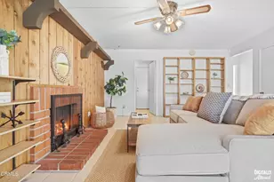 1242 Crestlake Ave, Ventura, CA 93004 - Photo 19