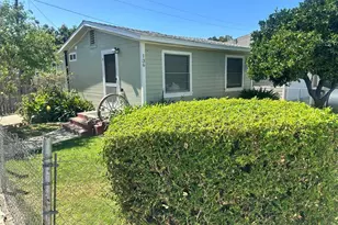 136 Bard Ln, Ventura, CA 93001 - Photo 1