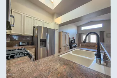 15259 Monroe Avenue, Moorpark, CA 93021 - Photo 13
