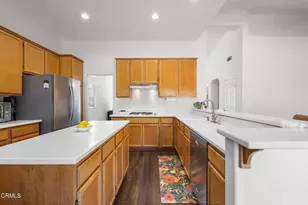 2661 Waverly Ave, Camarillo, CA 93010 - Photo 37