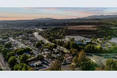 14476 Avenida Colonia, Moorpark, CA 93021 - Photo 69