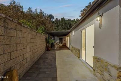 10674 Creek Road, Ojai, CA 93023 - Photo 19