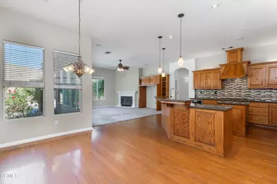 13114 Nantucket Place, Bakersfield, CA 93314 - Photo 9