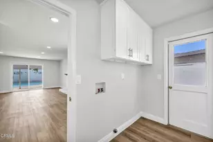 1313 N Crestlane Pl, Anaheim, CA 92805 - Photo 27