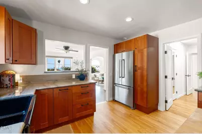1293 Buena Vista Street, Ventura, CA 93001 - Photo 33