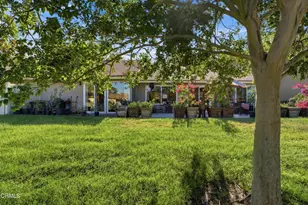 18108 Village 18, Camarillo, CA 93012 - Photo 9