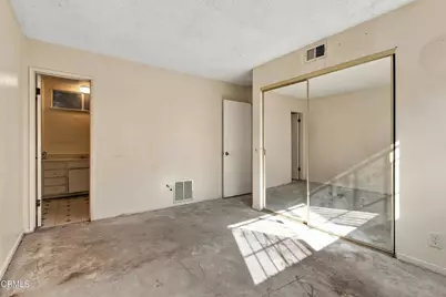 1819 La Puerta Avenue, Oxnard, CA 93030 - Photo 13