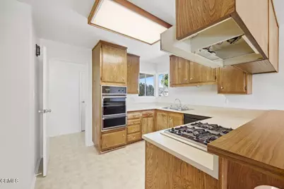 922 Olympia Avenue, Ventura, CA 93004 - Photo 15
