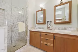 111 S Catalina St, Ventura, CA 93001 - Photo 23