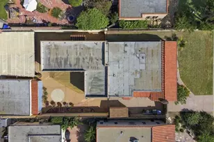 111 S Catalina St, Ventura, CA 93001 - Photo 43