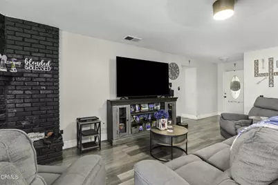1716 Maurice Avenue, Bakersfield, CA 93304 - Photo 9