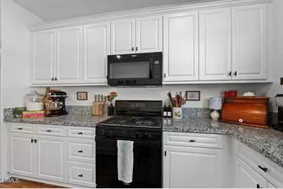 525 Coconut Lane, Fillmore, CA 93015 - Photo 11
