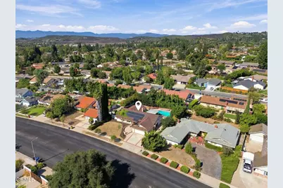 79 E Avenida De Los Arboles, Thousand Oaks, CA 91360 - Photo 47