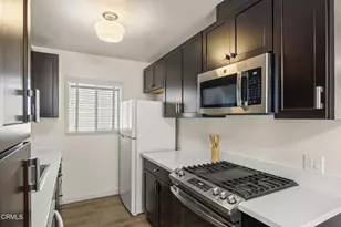 256 Melrose Dr, Oxnard, CA 93035 - Photo 17