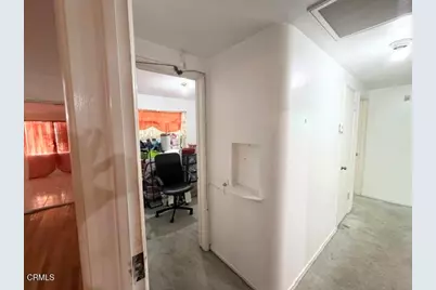 5213 Don Pio Drive, Los Angeles, CA 91364 - Photo 25