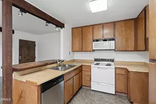 1300 Saratoga Ave, Ventura, CA 93003 - Photo 7