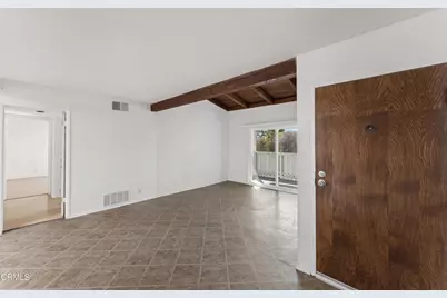 1300 Saratoga Avenue #301, Ventura, CA 93003 - Photo 3