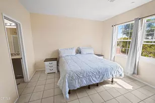 2725 Smokey Mountain Dr, Oxnard, CA 93036 - Photo 15