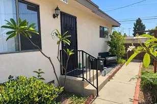 1422 E Mauretania St, Los Angeles, CA 90744 - Photo 11