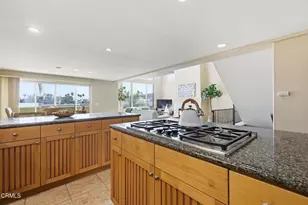 4029 Sunset Ln, Oxnard, CA 93035 - Photo 17