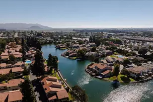 430 Chapala Dr, Camarillo, CA 93010 - Photo 1