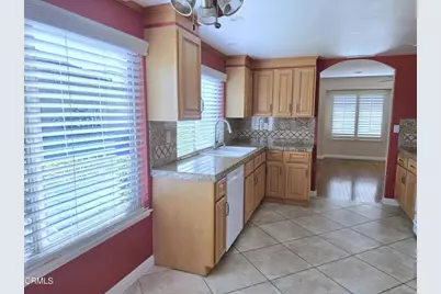 40013 Village 40, Camarillo, CA 93012 - Photo 7