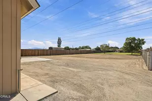 10606 Dee Dee Ave, Bakersfield, CA 93312 - Photo 51