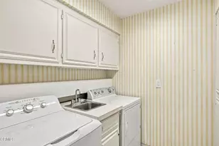 1700 Ashe Rd, Bakersfield, CA 93309 - Photo 37