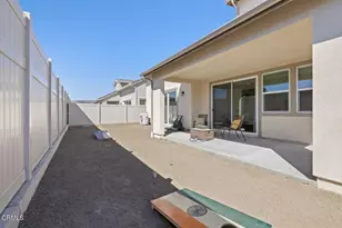 543 San Lorenzo Rd, Ventura, CA 93004 - Photo 33