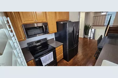 10 Bahia Circle #10, Santa Paula, CA 93060 - Photo 7