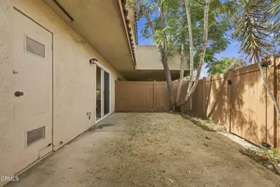 596 Melville Lane, Ventura, CA 93003 - Photo 23