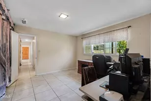 405 W Beverly Dr, Oxnard, CA 93030 - Photo 23