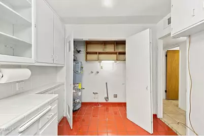 9908 Stobaugh Street, Lamont, CA 93241 - Photo 21