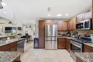 6446 San Como Ln, Camarillo, CA 93012 - Photo 17